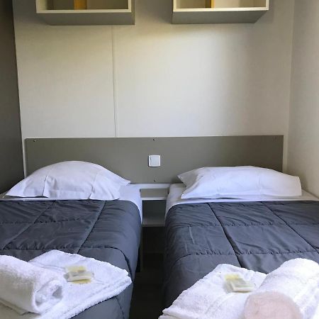 Camp'Hotel Le Thao La Rochelle-Ile De Re L'Houmeau Екстер'єр фото